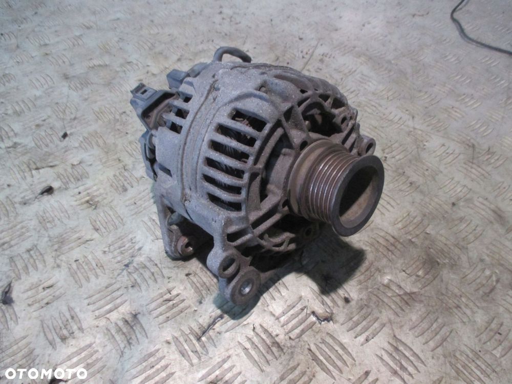 ALTERNATOR SEAT CORDOBA II 1.4 B 037903025G - 2