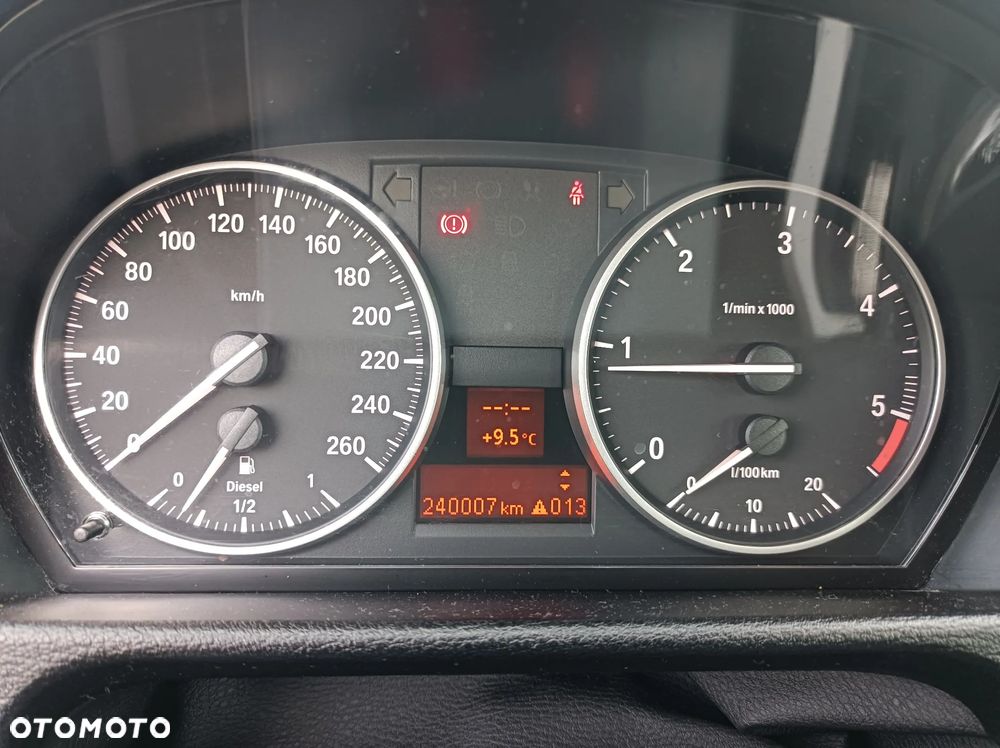 BMW X1 xDrive18d xLine - 17