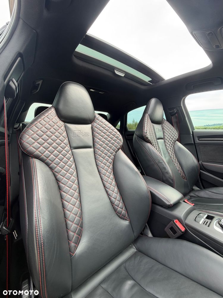 Audi RS3 Sportback 2.5 TFSI Quattro S tronic - 8