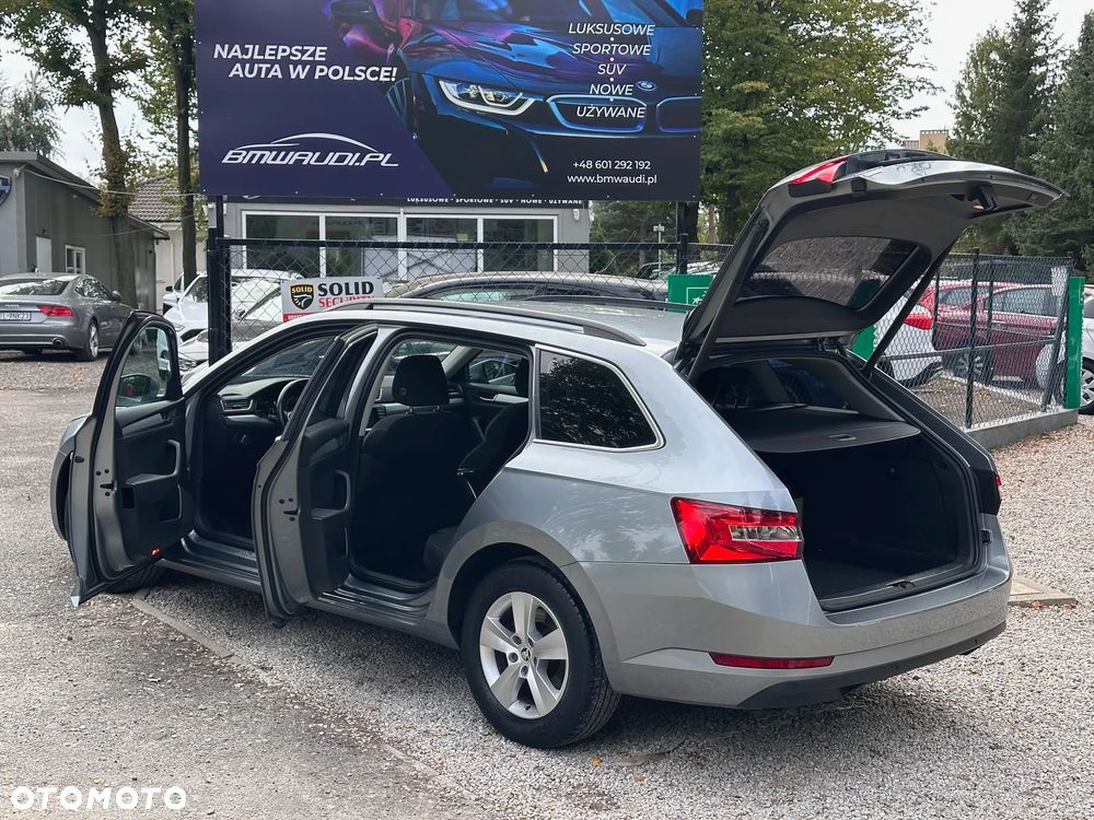 Skoda Superb 2.0 TDI Style - 6