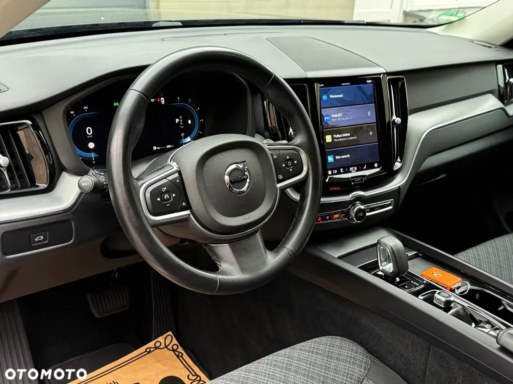 Volvo XC 60 B4 D Geartronic Momentum Pro - 30