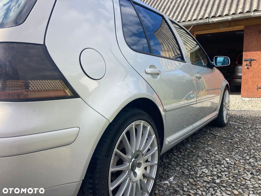 Volkswagen Golf IV 2.8 V6 4Mot - 4