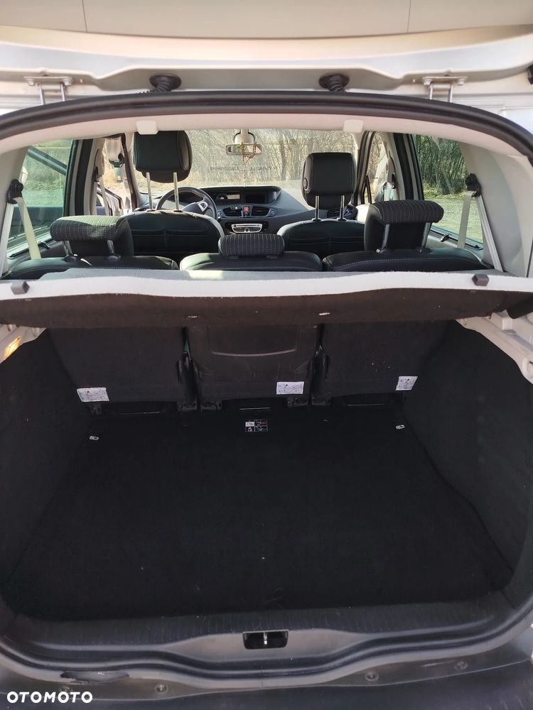 Renault Scenic Energy dCi 130 Start & Stop Bose Edition - 17