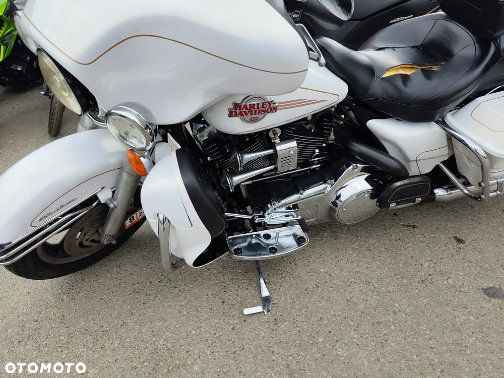 Harley-Davidson FLHTCU Ultra - 7