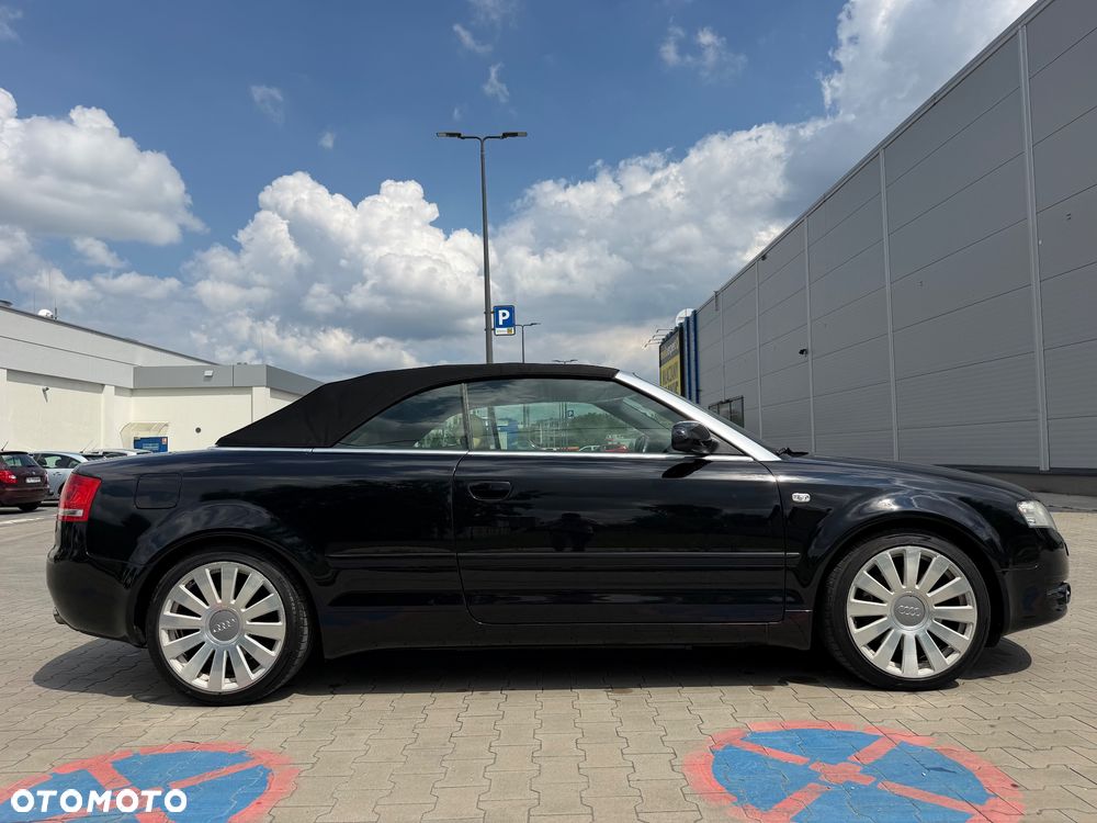 Audi A4 Cabrio 3.2 FSI Multitronic - 18