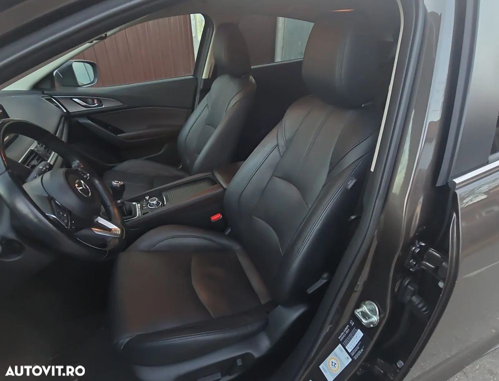 Mazda 3 SKYACTIV-D 150 Exclusive-Line - 6