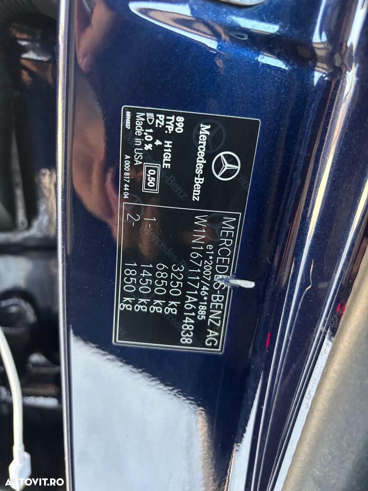 Mercedes-Benz GLE 350 4MATIC - 38