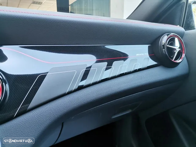 Mercedes-Benz GLA 45 AMG 4Matic Speedshift 7G-DCT - 34