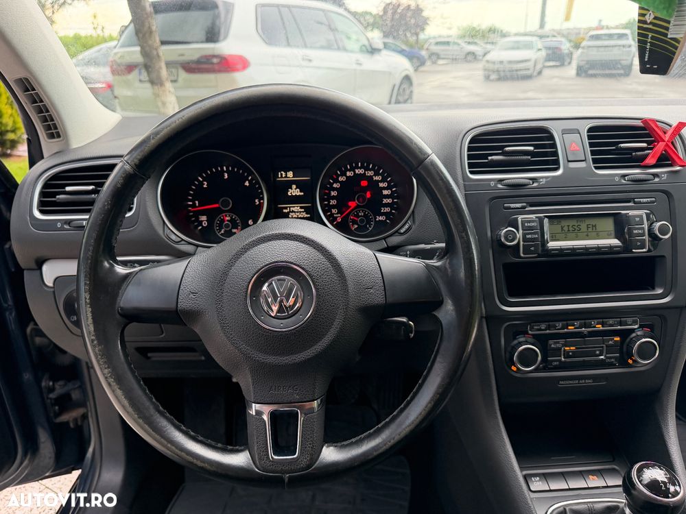 Volkswagen Golf 2.0 TDI Highline - 8