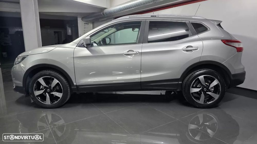 Nissan Qashqai 1.6 dCi N-Connecta 18 Xtronic - 2
