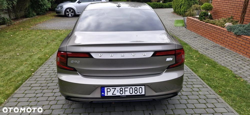 Volvo S90 - 9