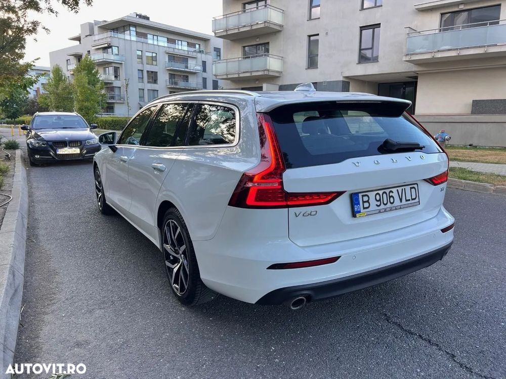 Volvo V60 T4 Momentum - 7