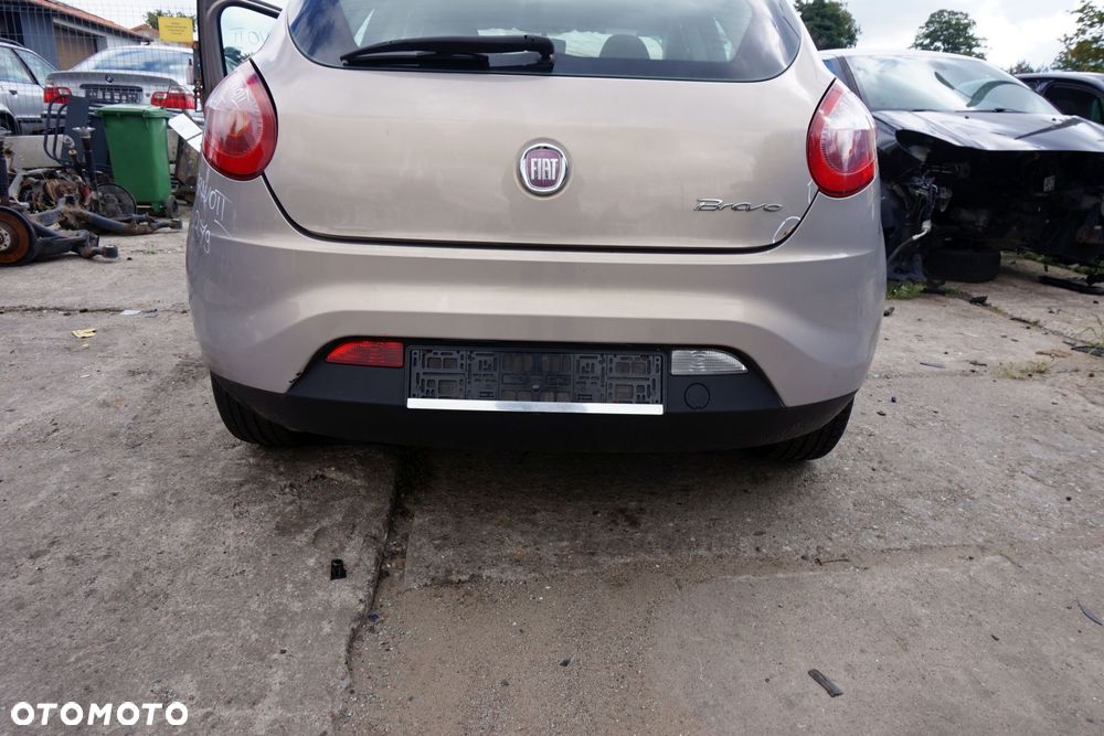 ZDERZAK TYLNY BRAVO II 5D HB 279  BEŻOWY FIAT 2007-2014 - 1