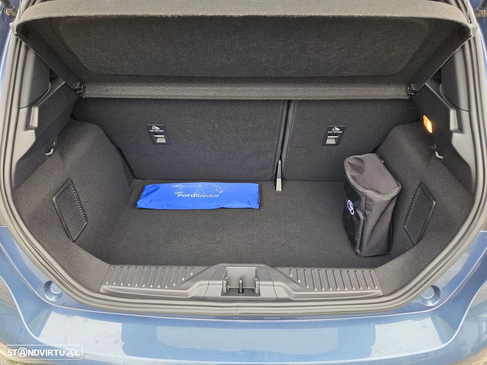 Ford Fiesta 1.0 EcoBoost MHEV ST-Line - 40