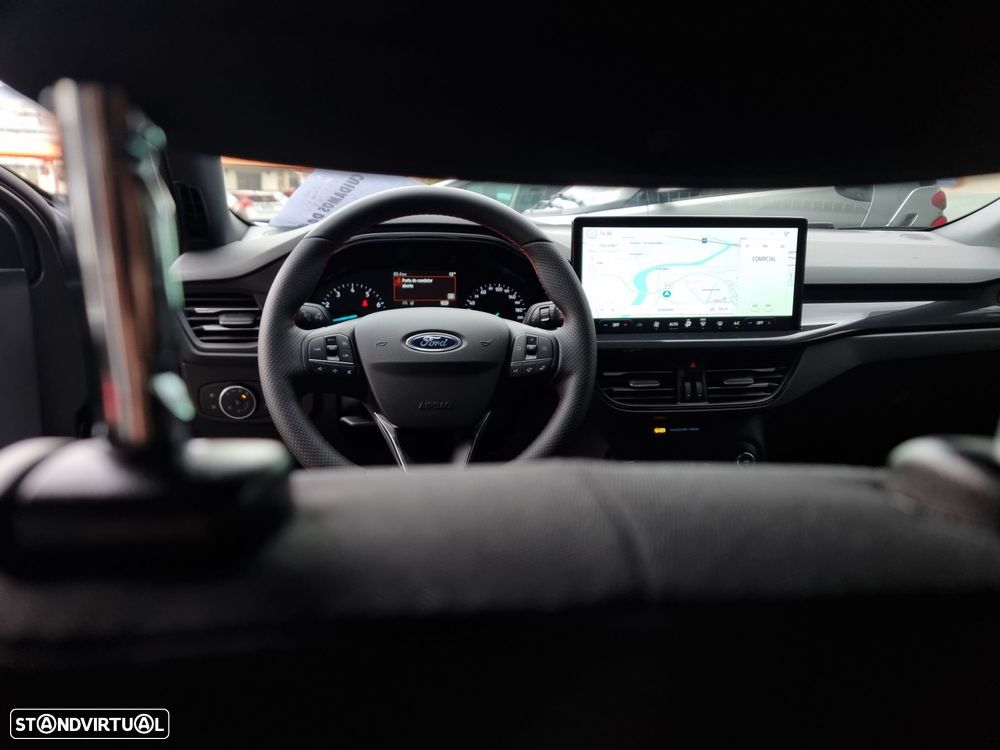 Ford Focus 1.0 EcoBoost MHEV ST-Line - 8