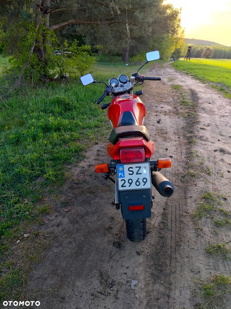 Suzuki GS - 6