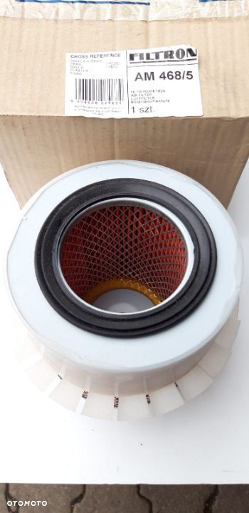 FILTR POWIETRZA -Mitsubishi L200 2.5D (4D56) 11/86-8/96        AM468/5,MD620109,MZ311791 - 2