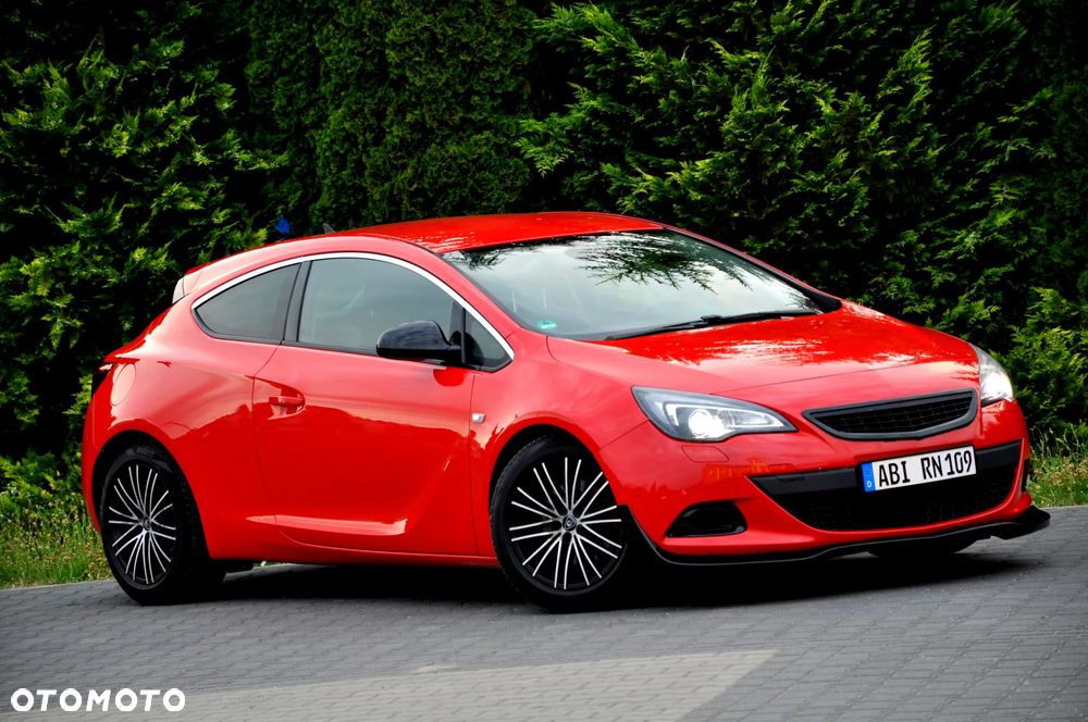 Opel Astra 1.6 Turbo Edition - 12