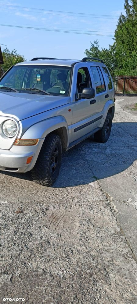 Jeep Cherokee 2.8 CRD Renegade - 3
