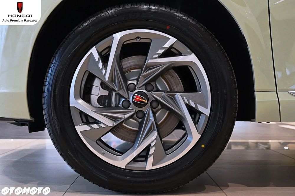 Hongqi HS3 1.5T FWD - 22