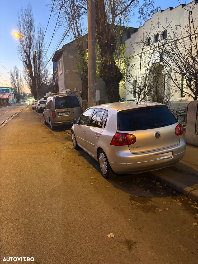Volkswagen Golf 1.6 Trendline - 6