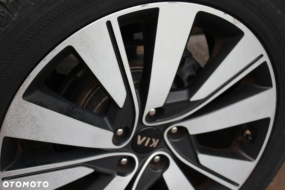 Kia Sportage 1.7 CRDI 2WD ISG Spirit - 18