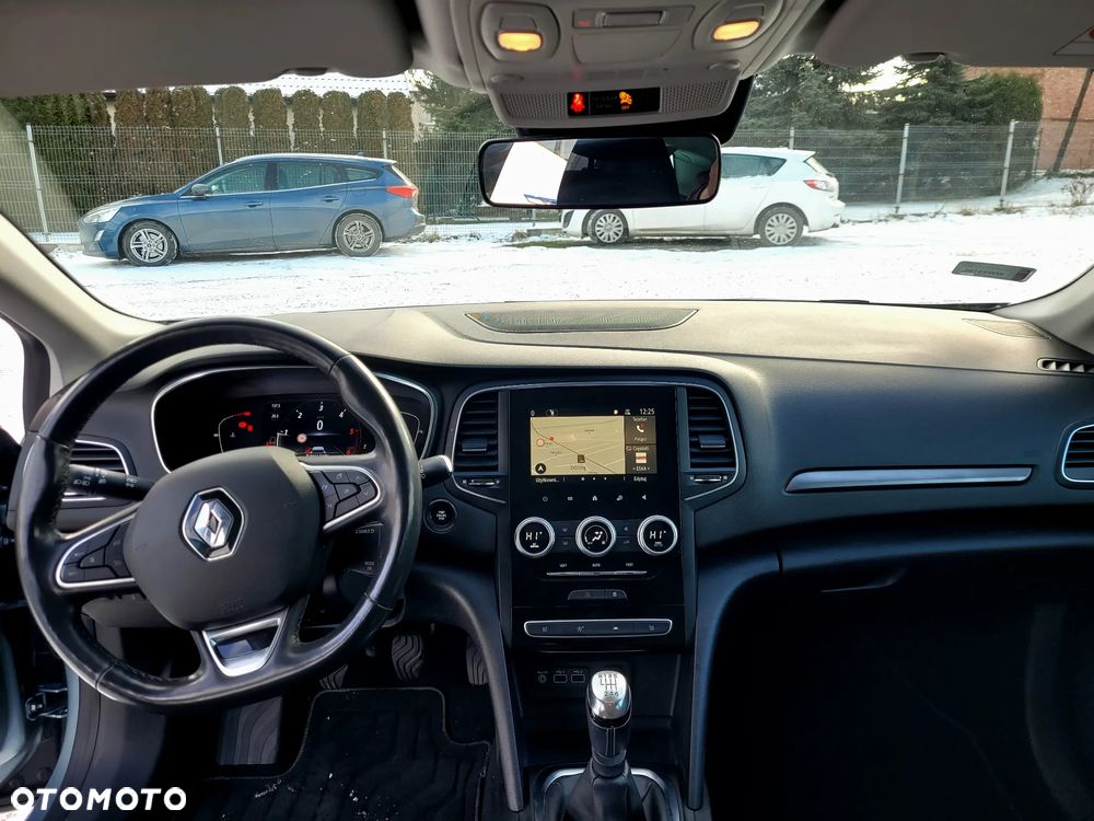 Renault Megane 1.5 Blue dCi Zen - 5