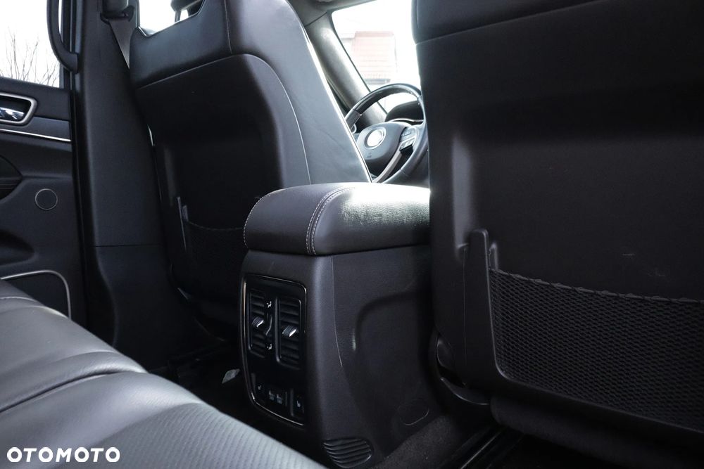 Jeep Grand Cherokee 3.0 CRD Summit - 19