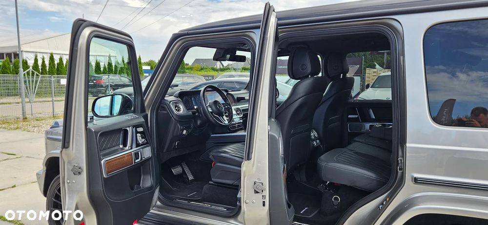 Mercedes-Benz Klasa G 500 Stronger Than Time Edition - 21