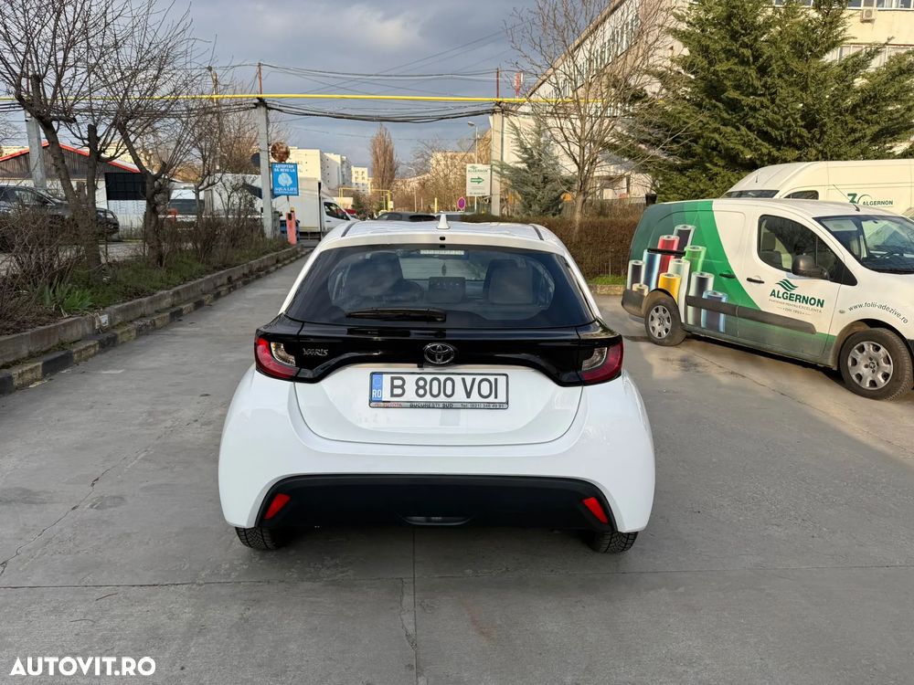 Toyota Yaris 1.5 MT Dynamic - 14