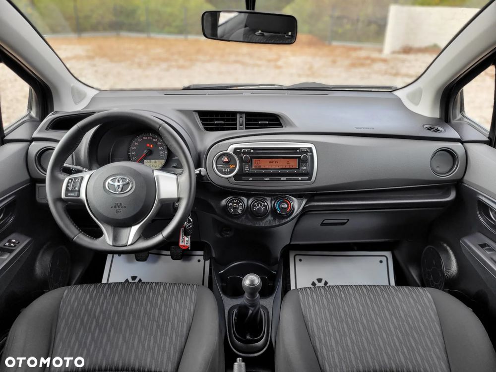 Toyota Yaris 1.0 VVT-i Style - 18