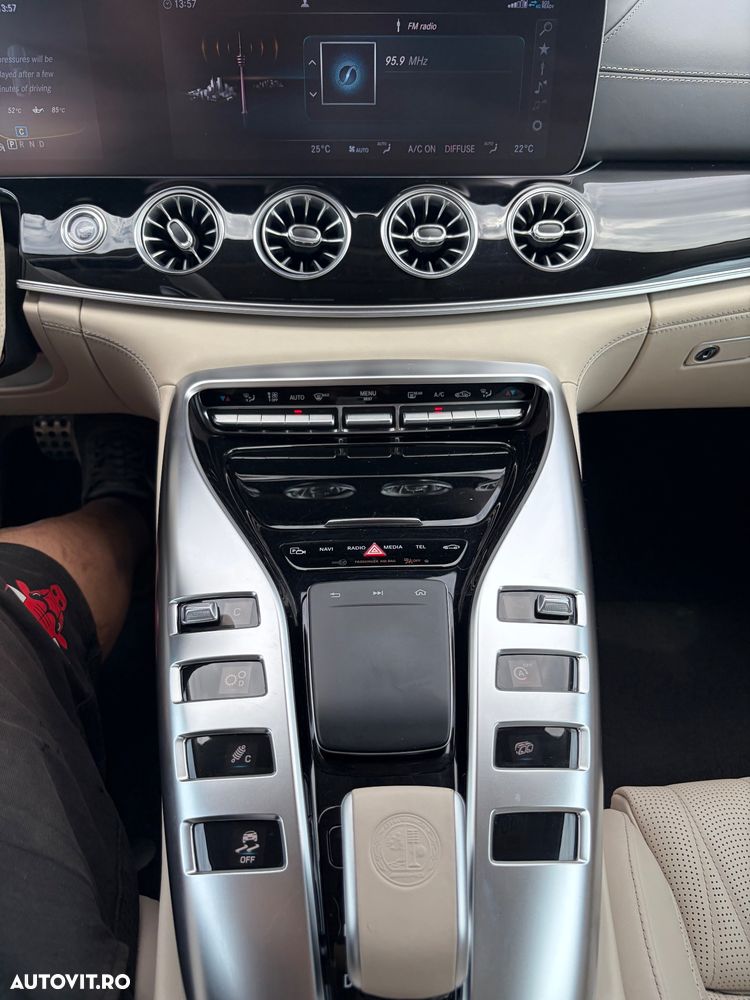 Mercedes-Benz AMG GT 4-door Coupe 63 S 4Matic+ - 21