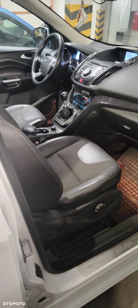 Ford Kuga 2.0 TDCi 2x4 Individual - 7