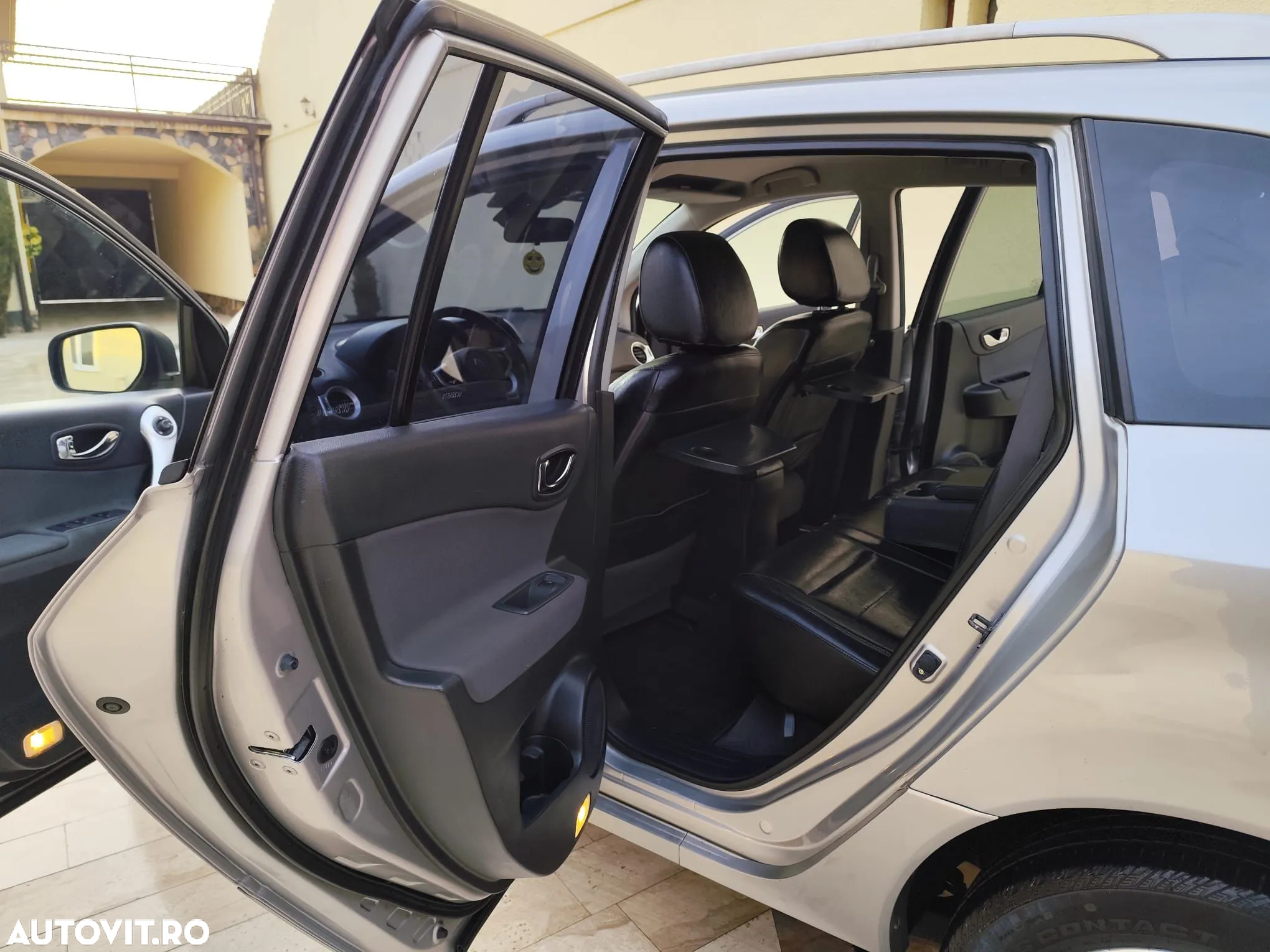 Renault Koleos - 8
