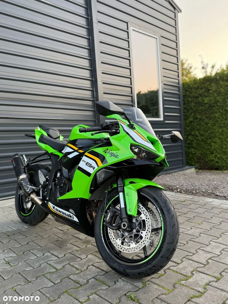 Kawasaki ZX - 8