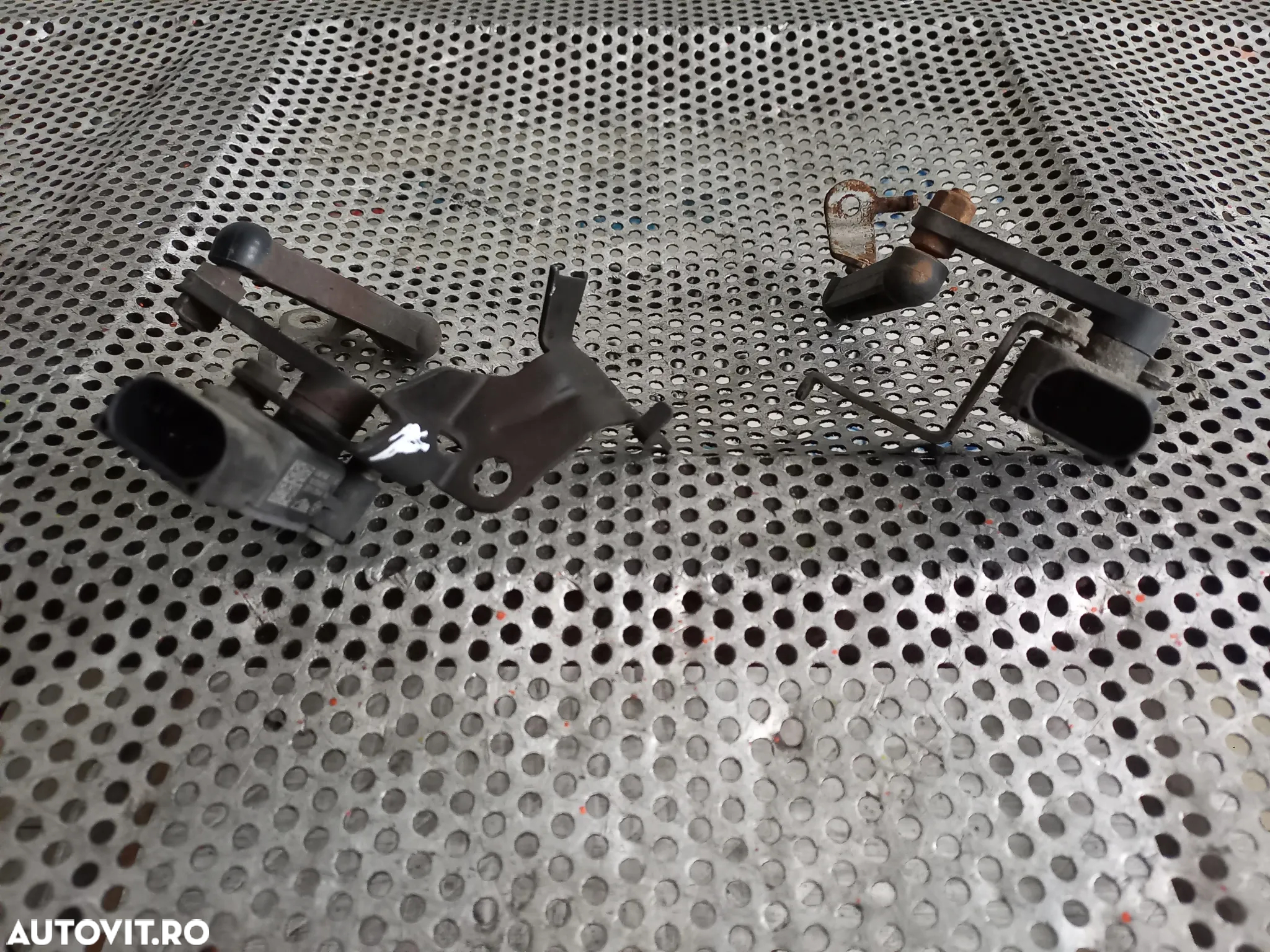 Cantar Senzor Nivel Xenon Bmw Seria 2 F45 F46 X1 X2 F39 F48 Cod 686746 - 4