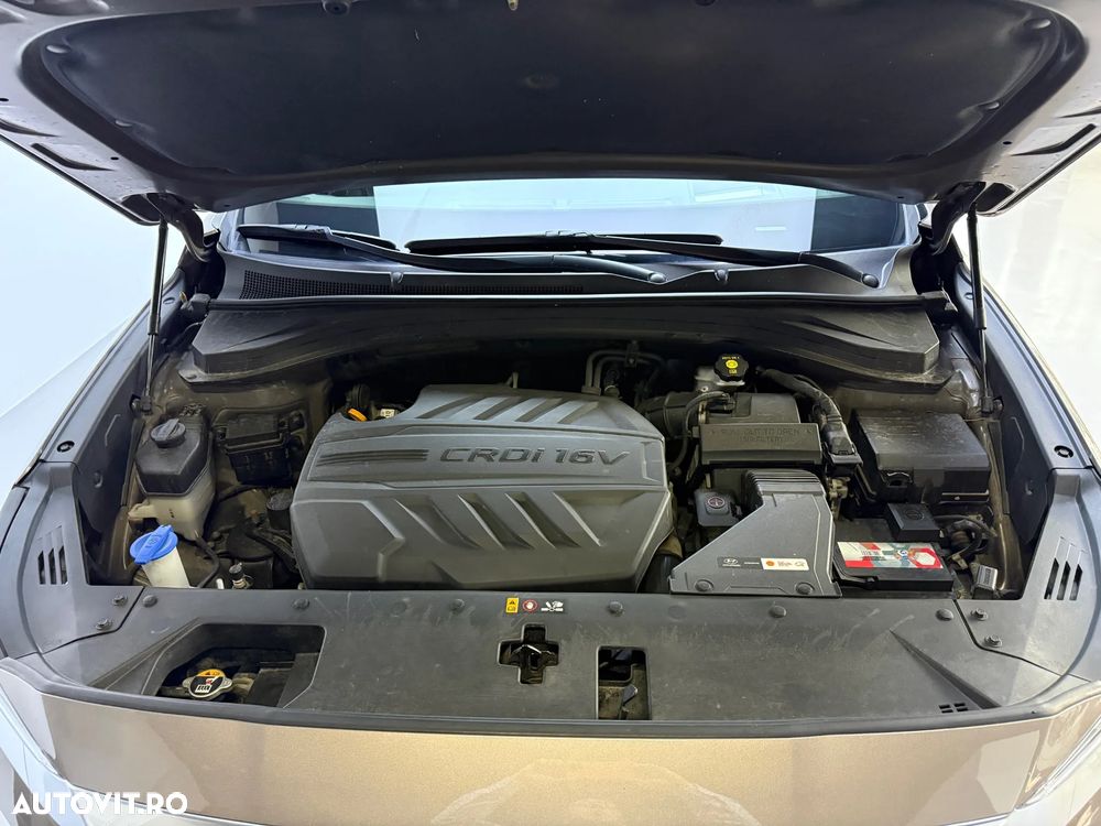 Hyundai Santa Fe 2.2 CRDi 4WD 8AT Luxury - 30