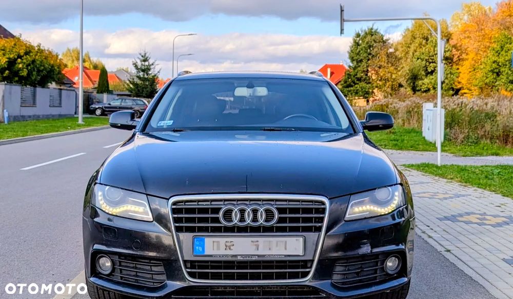 Audi A4 Avant - 16