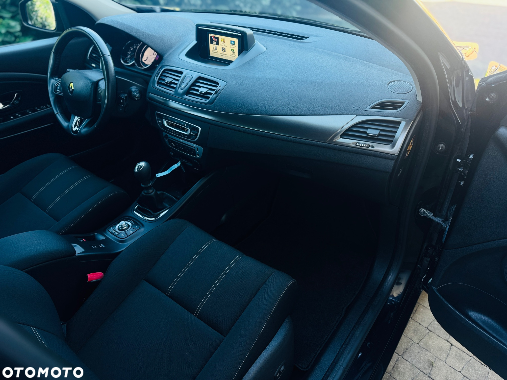 Renault Megane Grandtour ENERGY TCe 115 Start & Stopp LIMITED - 20