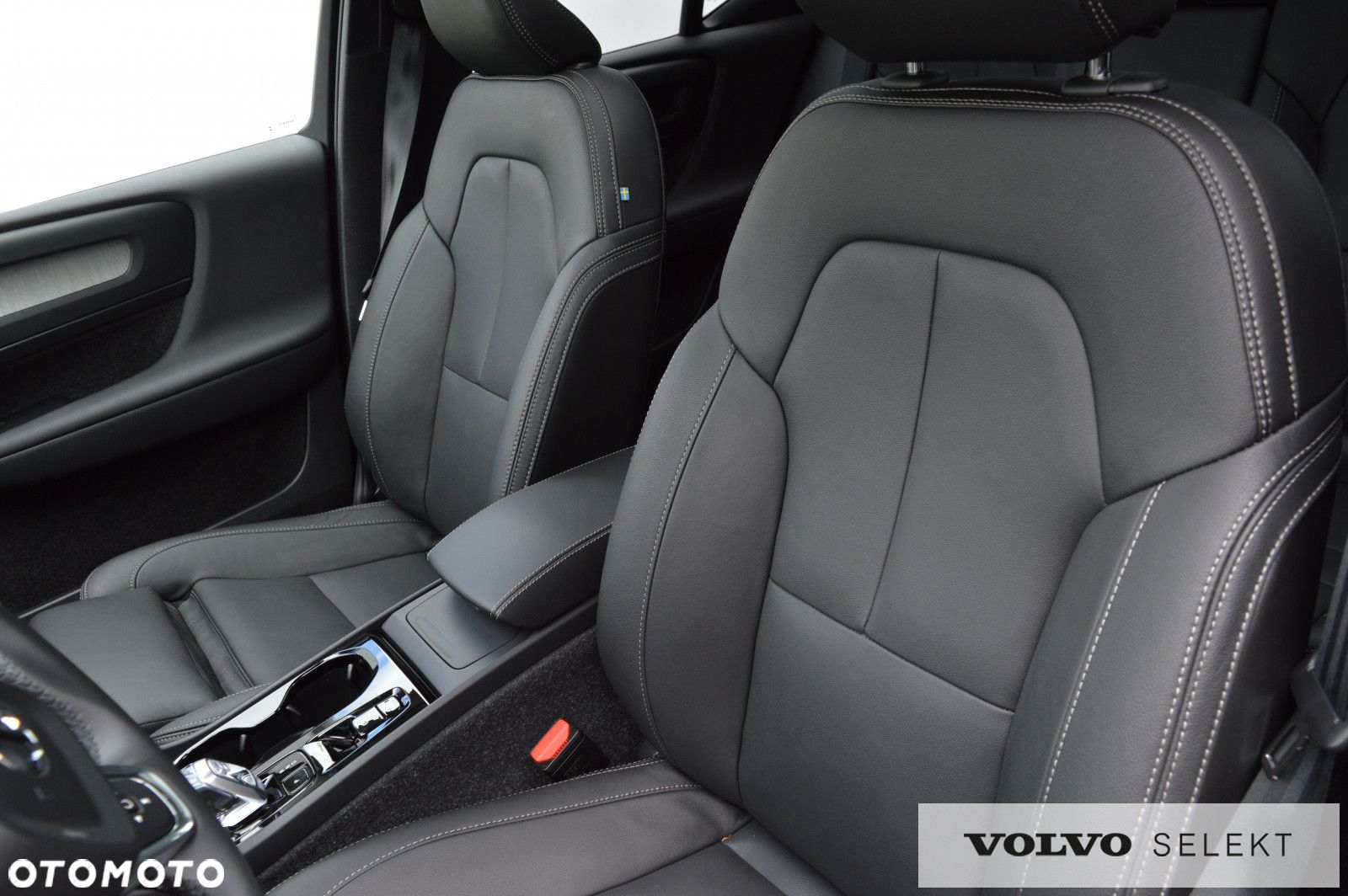 Volvo XC 40 - 18