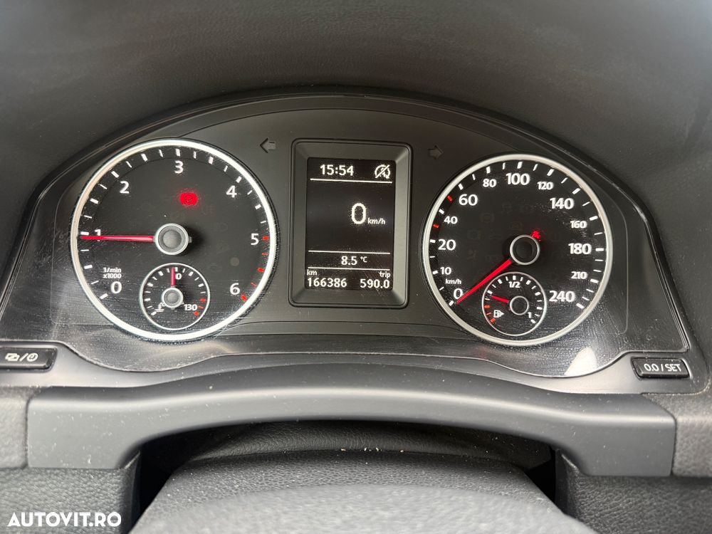 Volkswagen Tiguan - 13