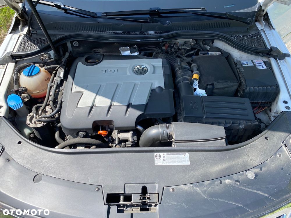 Volkswagen Passat CC - 27
