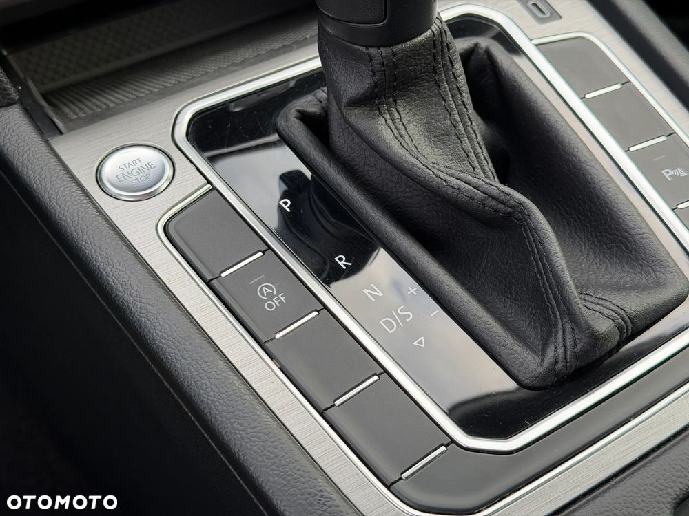 Volkswagen Passat 1.5 TSI EVO Business DSG - 21