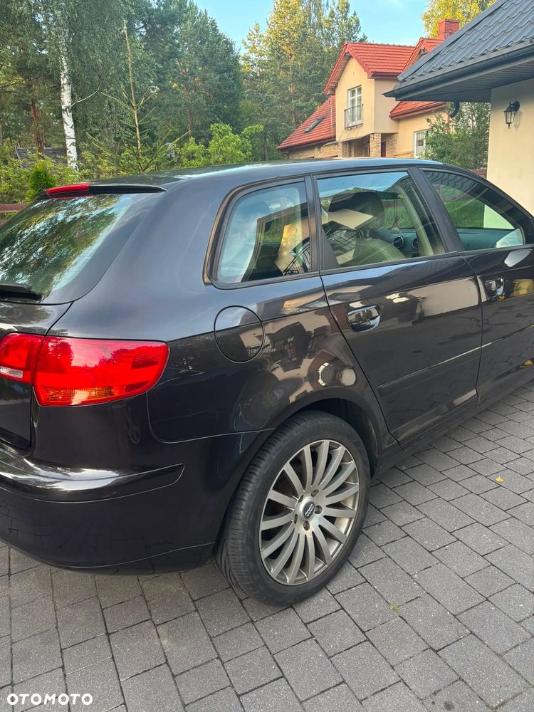 Audi A3 Sportback - 9