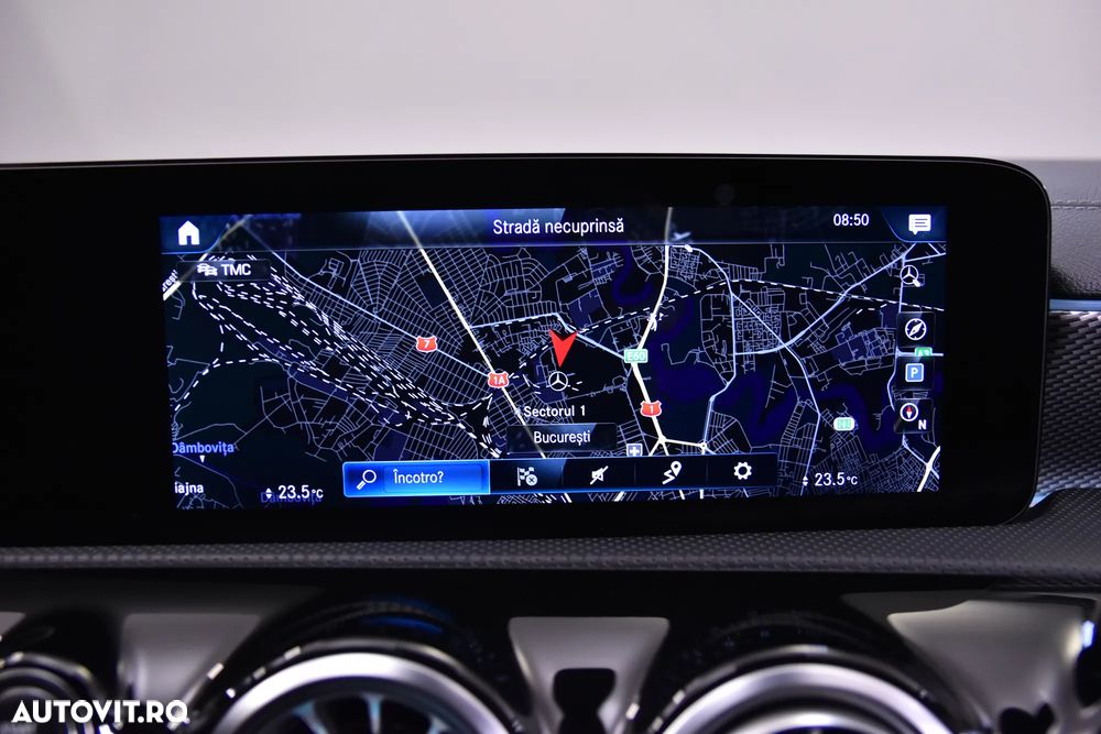 Mercedes-Benz CLA - 24