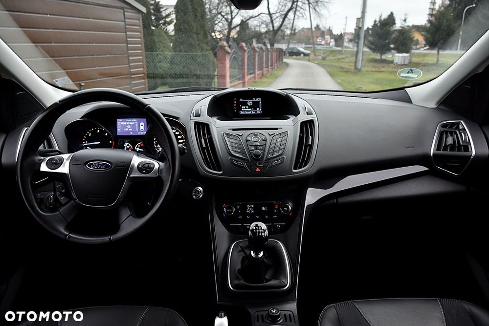 Ford Kuga 2.0 TDCi 4x4 Titanium - 18