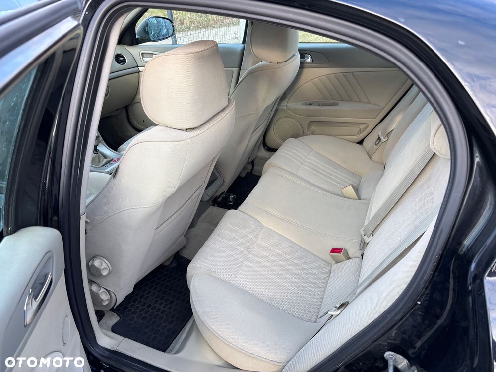 Alfa Romeo 159 1.9JTDM Impression - 10