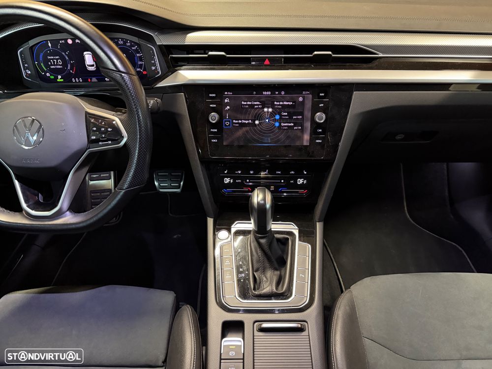 VW Arteon Shooting Brake - 17