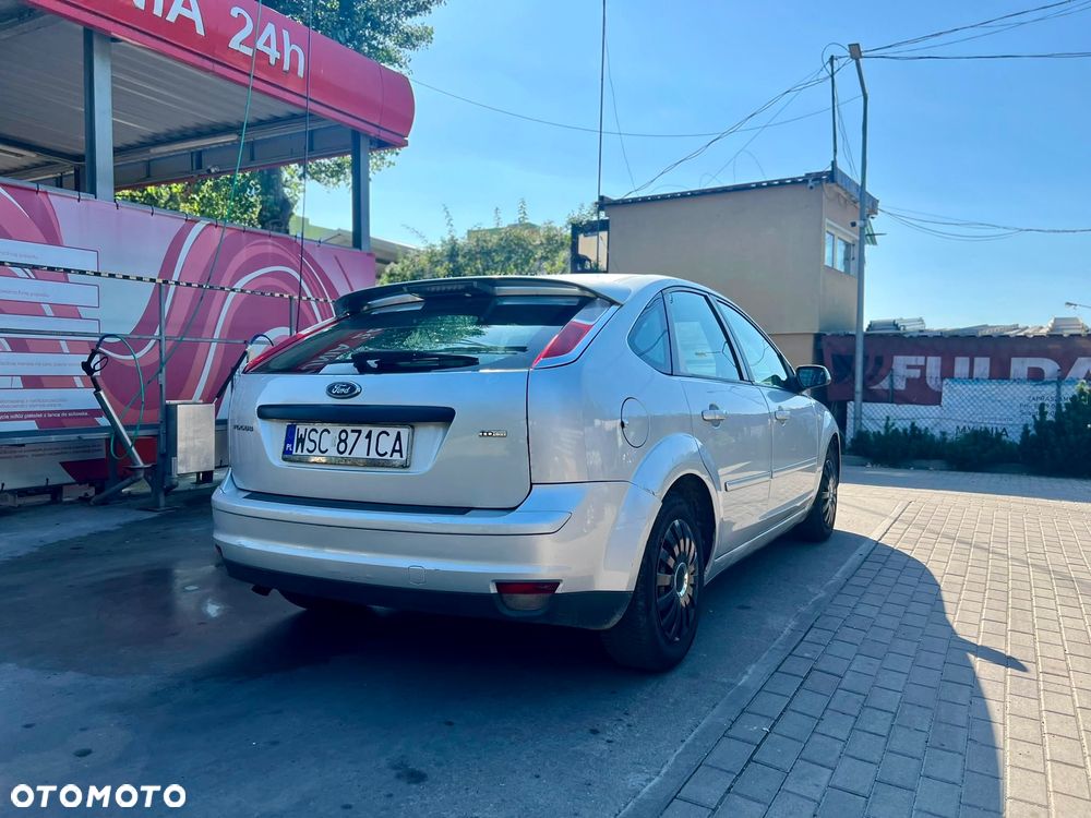 Ford Focus - 8
