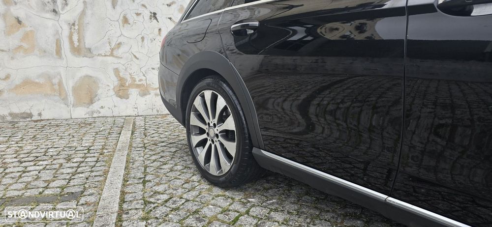 Mercedes-Benz E 220 d 4-Matic All Terrain Avantgarde + - 8